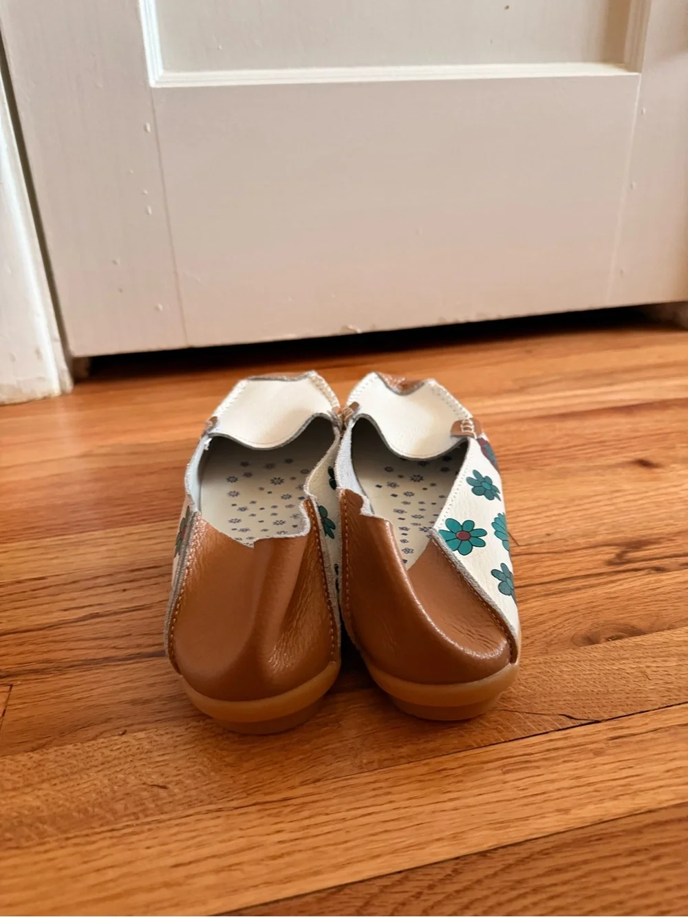 Floral Leather Slip-On Shoes - Cream & Brown